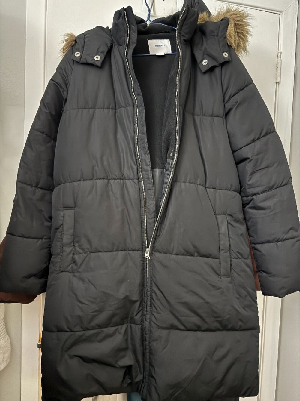 Old Navy Faux-Fur Lined Hooded Mid-length Puffer Coat for Women